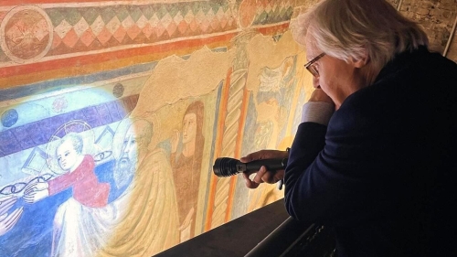 VITTORIO SGARBI Natività  Madri nell'Arte al Teat...